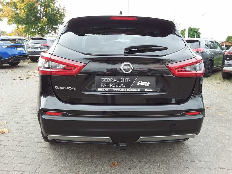 Nissan Qashqai 1.3 DIG-T 103 kW N-Connecta