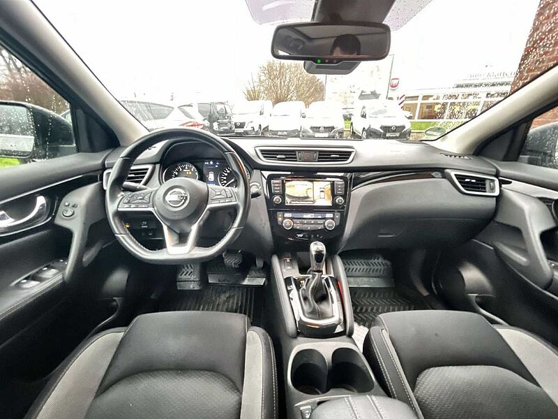 Nissan Qashqai 1.3 DIG-T AUT. Zama*Navi*SHZ*Kamera360°