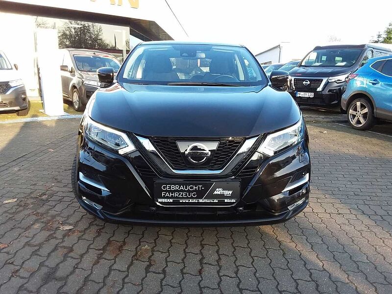 Nissan Qashqai 1.2 DIG-T N-Connecta*Navi*AHK*SHZ