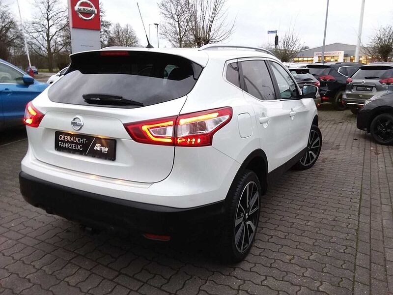 Nissan Qashqai 1.6 DIG-T Tekna 4x2